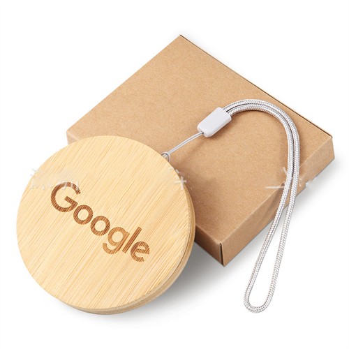 Mobile Phone Charging Kit Portable Charger Cables Set Sustainable Wooden or Bamboo box Customized logo for Promotion