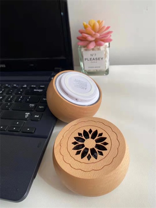 Ecofriendly Sound Speaker Wireless Bluetooth Speaker Wooden or Bamboo Portable Speaker with logo for Promotion