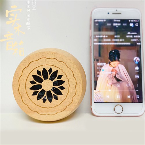 Ecofriendly Sound Speaker Wireless Bluetooth Speaker Wooden or Bamboo Portable Speaker with logo for Promotion