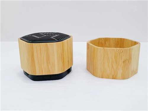 Latest Bluetooth Speaker Wireless Speaker Ecofriendly Wooden or Bamboo Portable Speaker with logo for Promotional Gifts