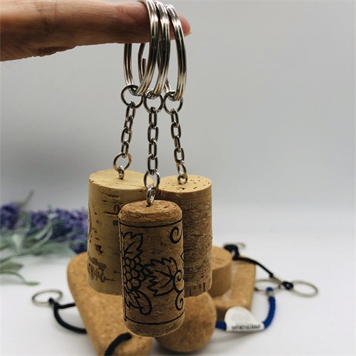 Soft Wood Key Chains Ecofriendly Cork Plug Cork Stopper Keyrings Customized logo for Promotion