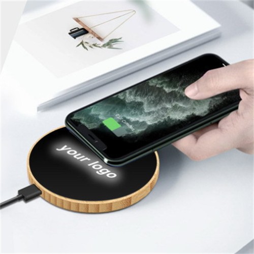 New Lighting Wireless Charger LED Wireless Charging Station Round or Square Model in Bamboo or Wooden Custom logo for Gifts