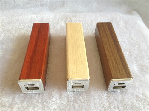 Phone Powerbank Charger Bank Removable Power Supplier Wooden or Bamboo Model Customized logo for Promotion Gifts