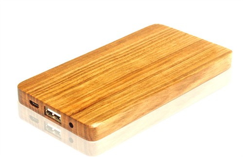 Custom Powerbank Phone Charger Portable Power Bank  Wood Model or Bamboo Model Logo Printed or Engraved for Promotion