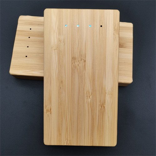 Promotional Powerbank Phone Wireless Charger Portable Power Bank  Removable Wooden or Bamboo Model Customized logo for Gifts