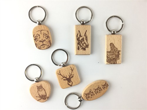 Various Shape Wooden Key Chain Simple Wood Keyrings Bamboo Models Customized logo for Promotion Gifts