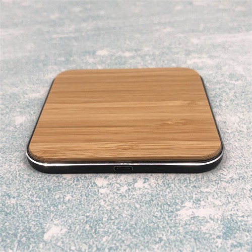 Square Wireless Charger Bamboo Model  Wireless Charging Wooden Case Metallic Colorful Base Customized logo for Promotion