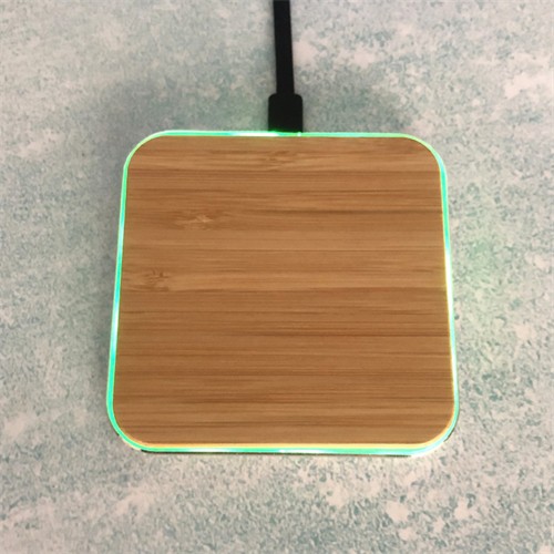 Square Wireless Charger Bamboo Model  Wireless Charging Wooden Case Metallic Colorful Base Customized logo for Promotion
