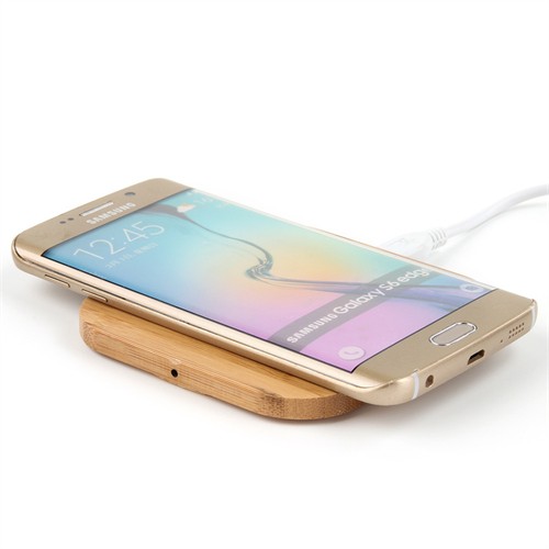 Ecofriendly Wireless Charger Wooden Heart Model Bamboo Wireless Charger Customized Logo Printed or Engraved for Promotion