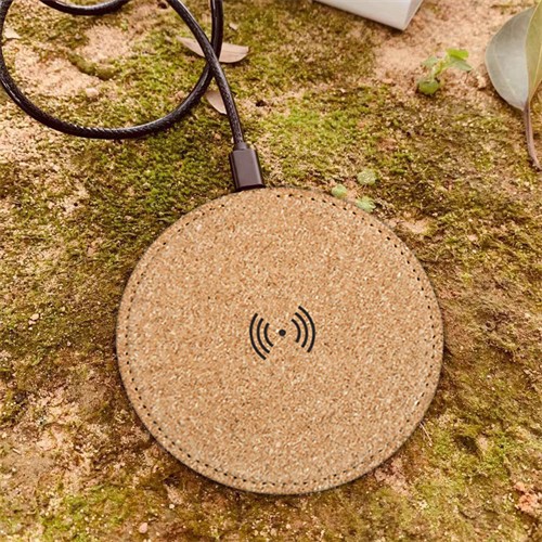 Ecofriendly Cork Wireless Charger Slim Round Wireless Charging Station Soft Wood Phone Charger Customized logo for Promotion