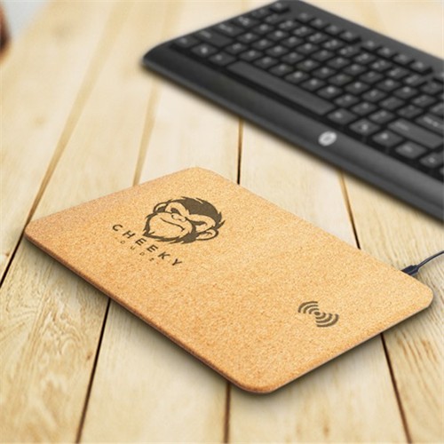 Ecofriendly Soft Wood Wireless Charging Station Cork Wireless Charger with Mousepad Customized logo for Promotion